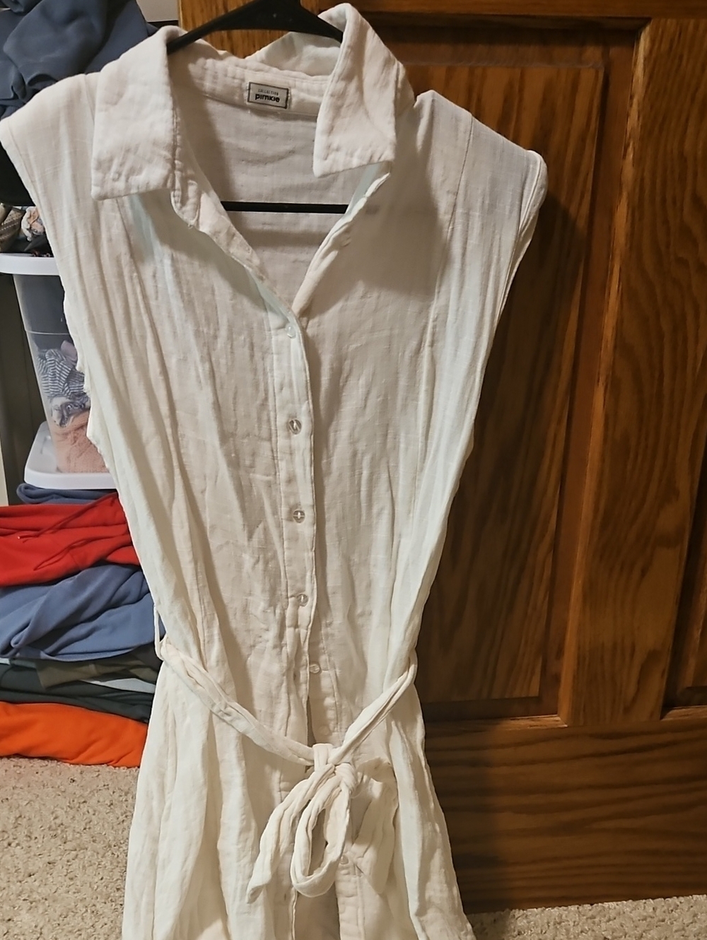 Sleeveless Button-Front White Midi Dress with Tie Waist